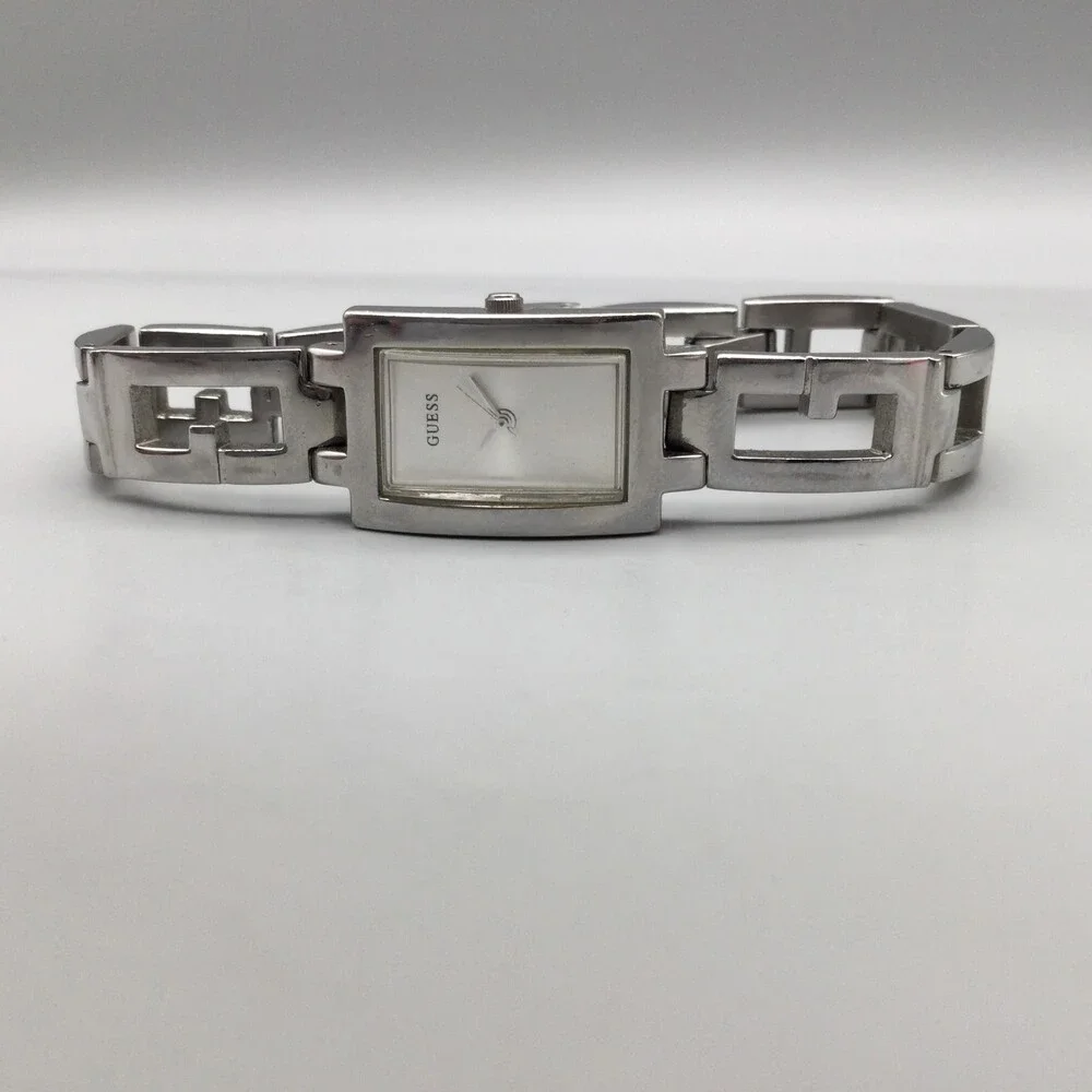 Guess G5755L Womens Watch 17mm Silver Tone Stainless Bracelet New Battery 7.5